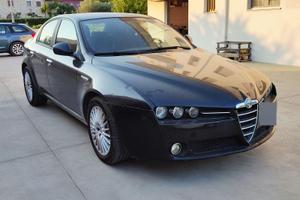 ALFA ROMEO 159 anno 2008 KM 185000