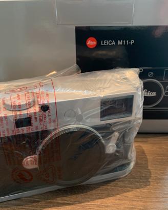 Leica M11-P Silver mai usata art 20214 del 10/2023