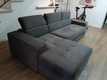 divano angolare come nuovo