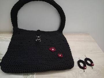 Borsa all'uncinetto