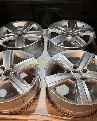 Cerchi originali VW Golf da 16