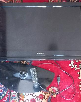 Tv grunding +telecomando per pezzi di ricambio 