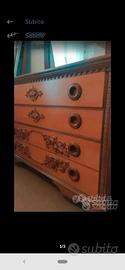 cassettiera con specchio