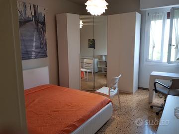 Camere arredate a Modena zona Buon Pastore