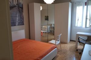 Camere arredate a Modena zona Buon Pastore