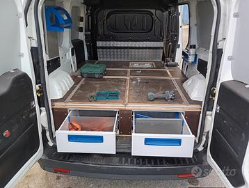 Allestimento furgone