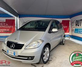MERCEDES-BENZ A 180 CDI Elegance