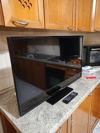 TV Telefunken 32 pollici LED