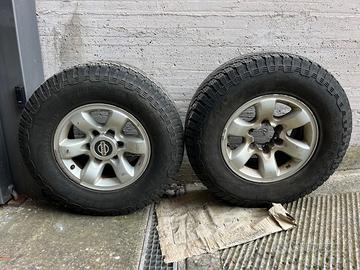 Gomme e Cerchi in lega Nissan Patrol