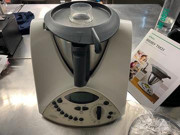 Bimby con tutti gli accessori originali