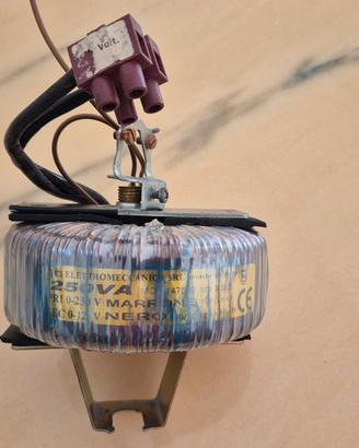 Trasformatore toroidale 12v
per lampadari.