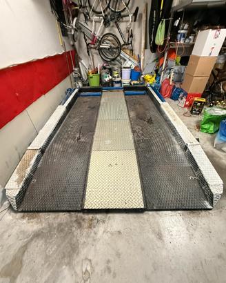 Ponte sollevatore auto