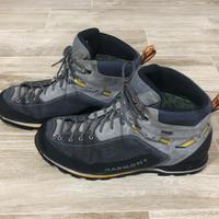 Scarponi Garmont N.44 1/2