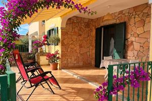 Luminoso Bilocale con Veranda e Cortile Privato