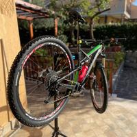 Specialized full suspended camber carbon comp