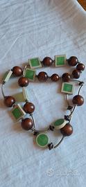 Collana vintage Boho in legno e resina verde