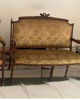 set da salotto antico in stile Luigi XVI
