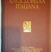 Enciclopedia Treccani vintage