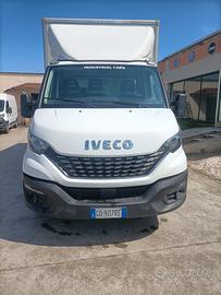 IVECO DAILY 35 S 12 2021 KM 90 MILA