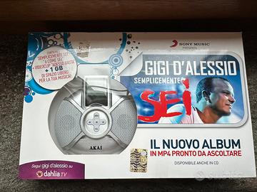 Mp4 Akai vintage con canzoni Gigi D’Alessio