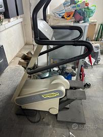 Step XT Technogym  stepper