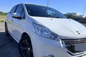 Peugeot 208 anno 2014