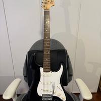 Chitarra elettrica Squier by Fender Stratocaster