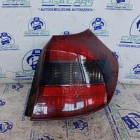 BMW 123 FANALE POSTERIORE DX