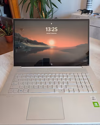 Notebook hp envy 17.3 pollici i7 16gb ram NO ssd