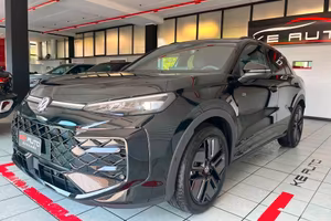 Volkswagen T-Roc 1.5 etsi R-Line 150cv dsg