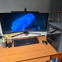 Computer completo di monitor