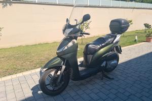 Honda SH300