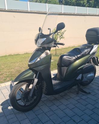 Honda SH300
