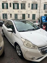 Peugeot 208 1.4 HDi Euro 5 (2012) Versione Assetto