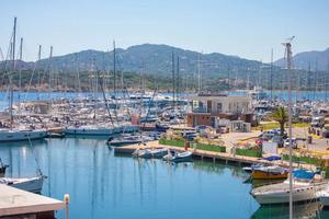 Posto barca estate 2025 Marina di Portisco