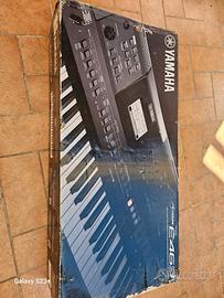 Tastiera Yamaha PSR-E463 Buone condizioni