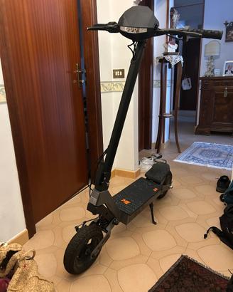 Monopattino elettrico Kukirin G2