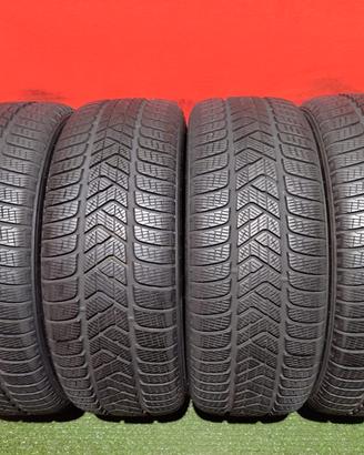 235 60 18 Gomme Invernali 95% Pirelli 235 60R18