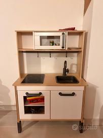Cucina Ikea gioco per bambini