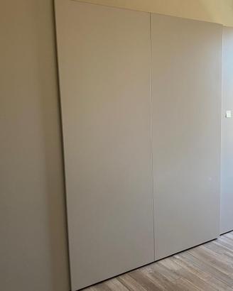 Armadio ante scorrevoli