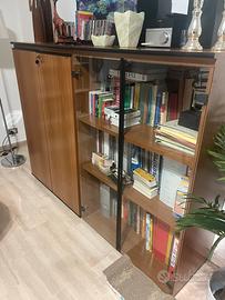 Libreria e vetrinetta
