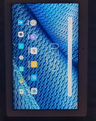 tablet lenovo 10" wifi + sim
