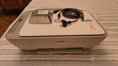 Stampante HP Deskjet 2720 con cartuccia 