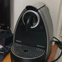 Macchina per il caffe NESPRESSO