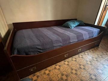 CAMERETTA IN STILE MARINARO IN LEGNO