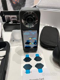 Action camera Insta360 X5 Essentals bundle  + acc