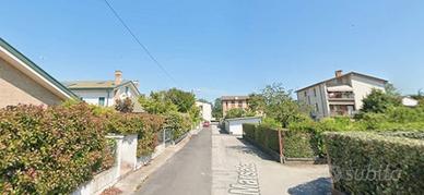 Mestre - splendido bilocale di 55 mq con giardino