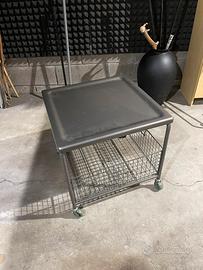 Tavolino con rotelle Ikea metallo