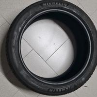 gomme 225 45 r19