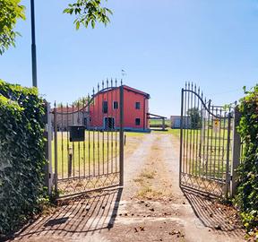 CASA SINGOLA INDIPENDENTE _località Cella